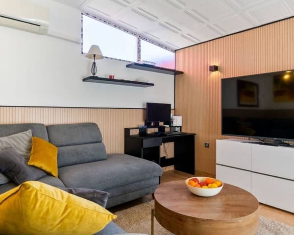 3 chambre Villa/Maison Mitoyenne à vendre à Blue Lagoon avec piscine garage - 288 000 € (Ref: 9603530)