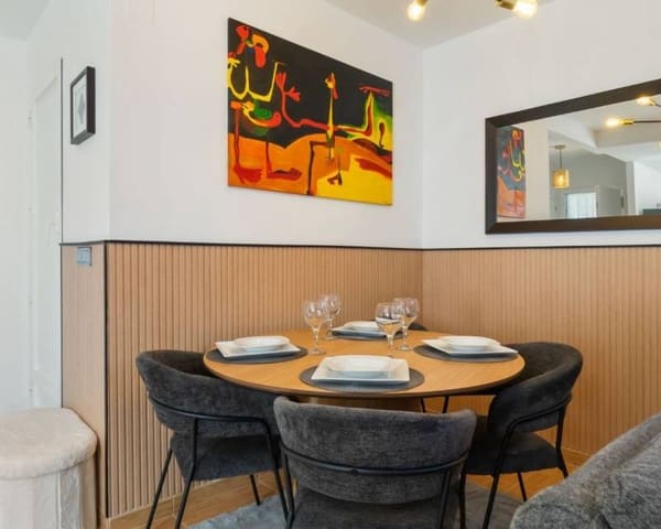 3 chambre Villa/Maison Mitoyenne à vendre à Blue Lagoon avec piscine garage - 288 000 € (Ref: 9603530)