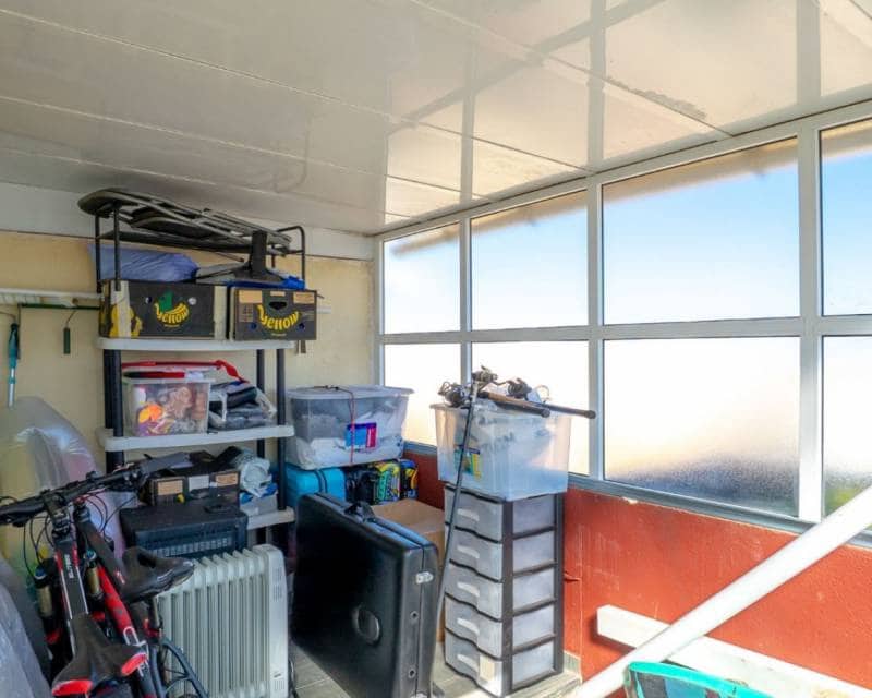 3 chambre Villa/Maison Mitoyenne à vendre à Orihuela Costa avec piscine garage - 288 000 € (Ref: 9603530)