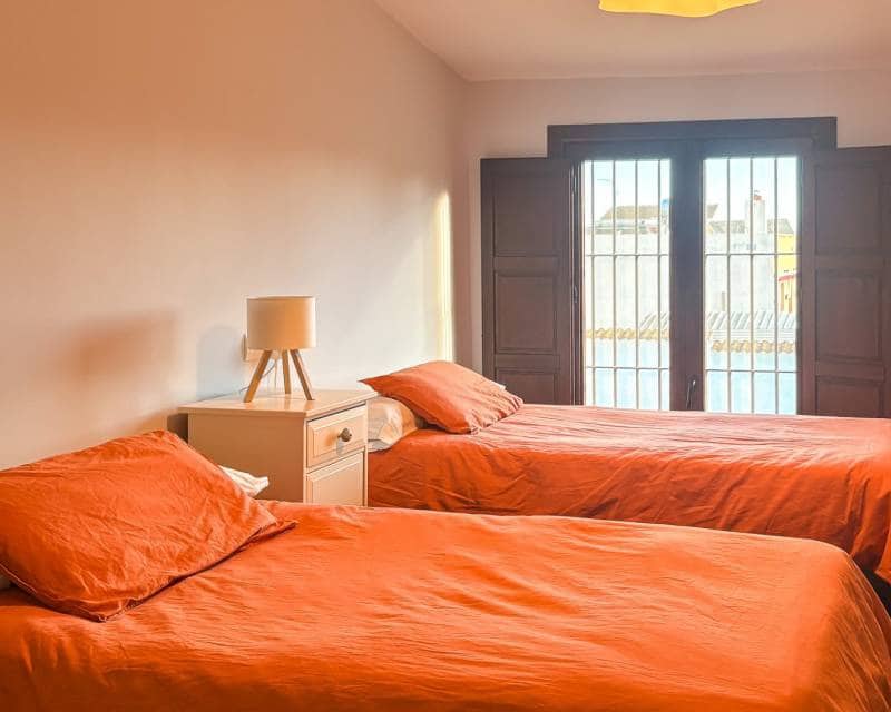 Chalet de 4 habitaciones en Santa Pola en venta con piscina - 890.000 € (Ref: 9603531)