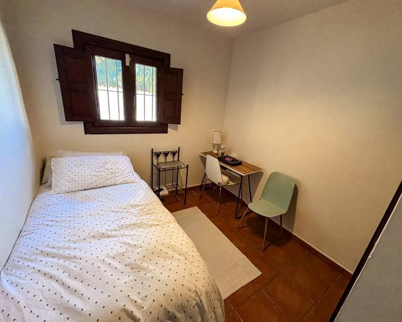 Chalet de 4 habitaciones en Santa Pola en venta con piscina - 890.000 € (Ref: 9603531)