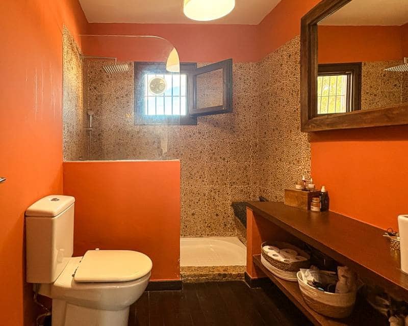 Chalet de 4 habitaciones en Santa Pola en venta con piscina - 890.000 € (Ref: 9603531)