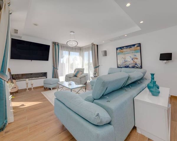 4 Zimmer Villa zu verkaufen in Los Balcones - Los Altos, Torrevieja mit Pool Garage - 1.275.000 € (Ref: 9603532)