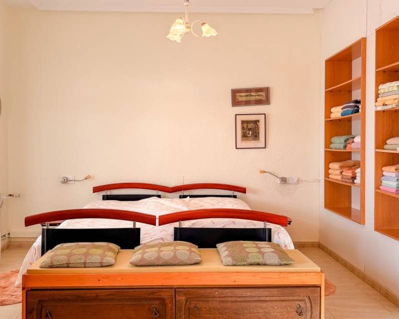 Chalet de 4 habitaciones en Ciudad Quesada en venta con piscina garaje - 525.000 € (Ref: 9610143)