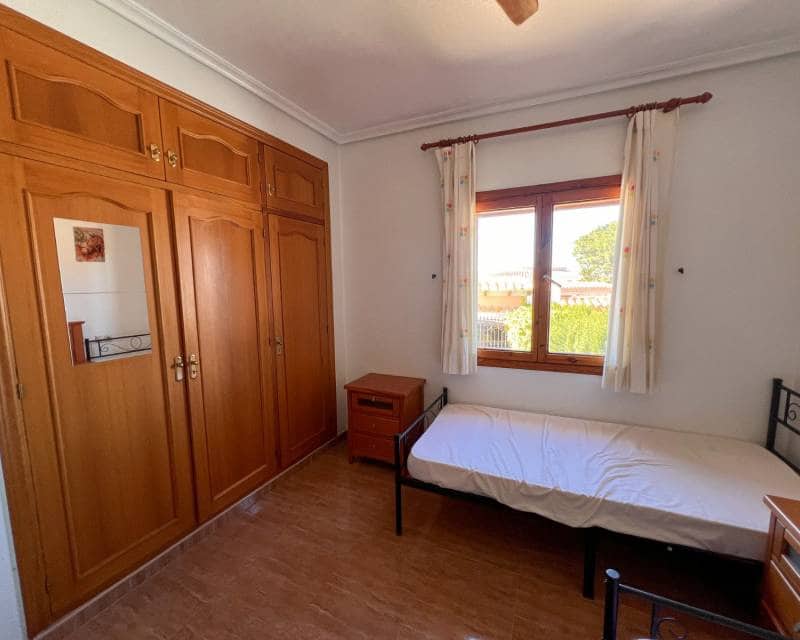 6 camera da letto Villetta Bifamiliare in vendita in Los Balcones con piscina - 480.000 € (Rif: 9610232)