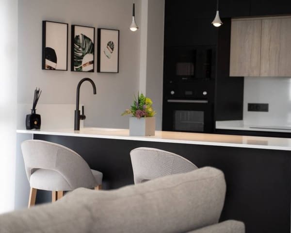 3 bedroom Apartment for sale in Villamartin, Orihuela with pool garage - € 363,500 (Ref: 9618139)