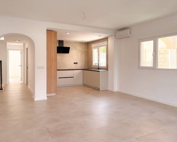 3 makuuhuone Paritalo myytävänä paikassa El Campello mukana 
autotalli - 550 000 € (Ref: 9618498)