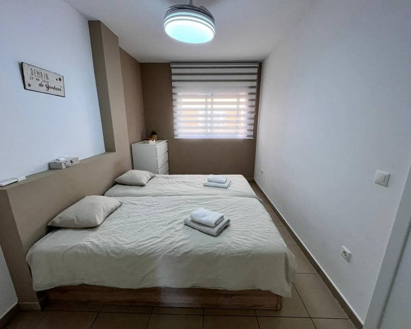 2 soveværelse Lejlighed til salg i Orihuela Costa med swimmingpool garage - € 244.900 (Ref: 9623003)