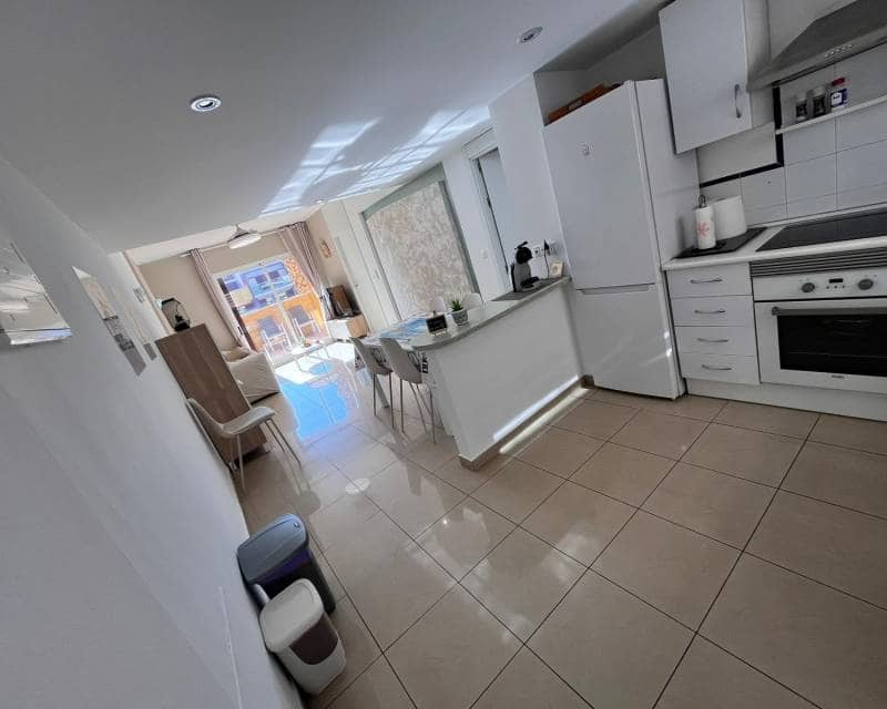 2 soveværelse Lejlighed til salg i Orihuela Costa med swimmingpool garage - € 244.900 (Ref: 9623003)