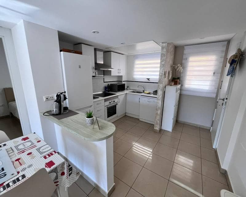 2 soveværelse Lejlighed til salg i Orihuela Costa med swimmingpool garage - € 244.900 (Ref: 9623003)