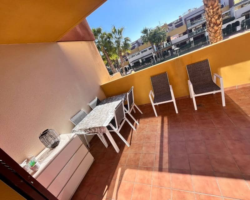 2 soveværelse Lejlighed til salg i Orihuela Costa med swimmingpool garage - € 244.900 (Ref: 9623003)