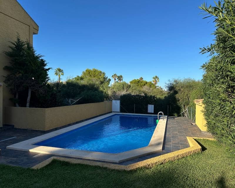 4 bedroom Terraced Villa for sale in Orihuela Costa with pool garage - € 299,900 (Ref: 9623244)