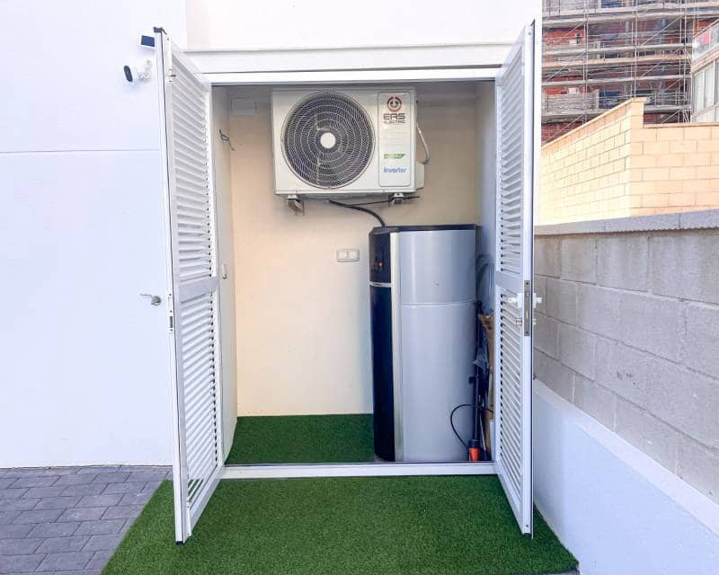 Apartamento Playa de 3 habitaciones en Guardamar del Segura en venta con piscina garaje - 399.000 € (Ref: 9624088)