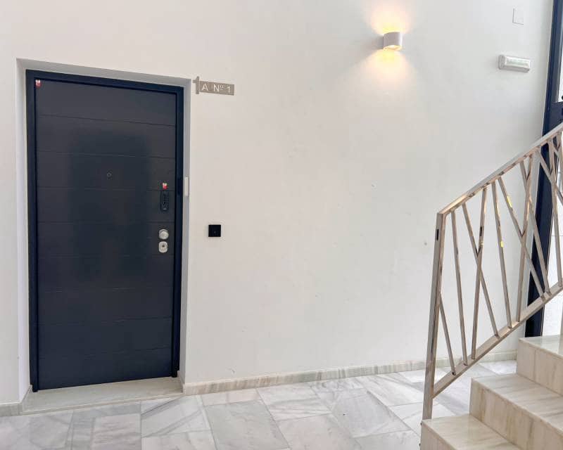 Apartamento Playa de 3 habitaciones en Guardamar del Segura en venta con piscina garaje - 399.000 € (Ref: 9624088)