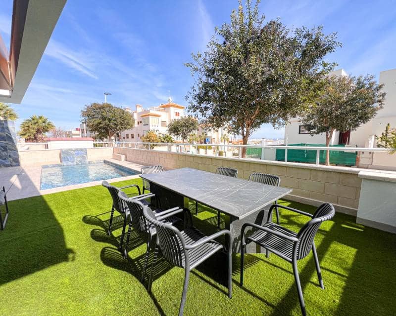 Apartamento Playa de 3 habitaciones en Guardamar del Segura en venta con piscina garaje - 399.000 € (Ref: 9624088)