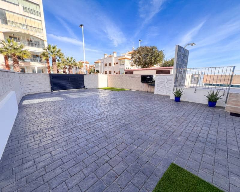 Apartamento Playa de 3 habitaciones en Guardamar del Segura en venta con piscina garaje - 399.000 € (Ref: 9624088)