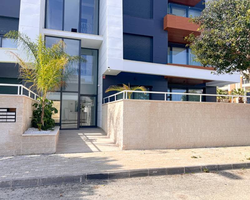 Apartamento Playa de 3 habitaciones en Guardamar del Segura en venta con piscina garaje - 399.000 € (Ref: 9624088)