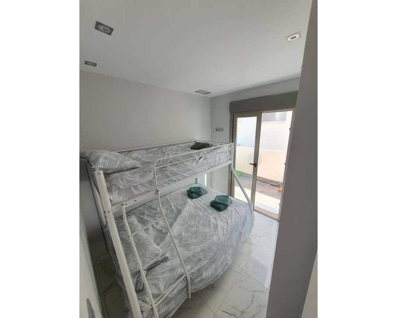 5 slaapkamer Villa te koop in Villamartin met zwembad garage - € 380.000 (Ref: 9626936)