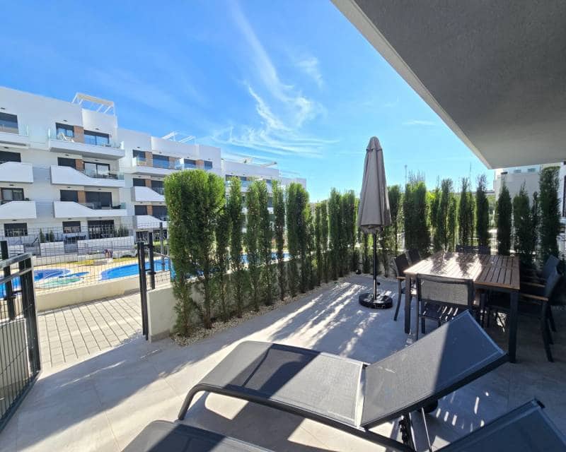 2 quarto Apartamento para venda em Villamartin com piscina garagem - 275 000 € (Ref: 9631856)