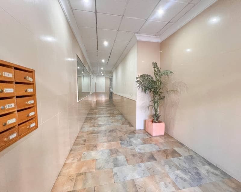 3 slaapkamer Penthouse te koop in Torrevieja met garage - € 265.000 (Ref: 9632704)