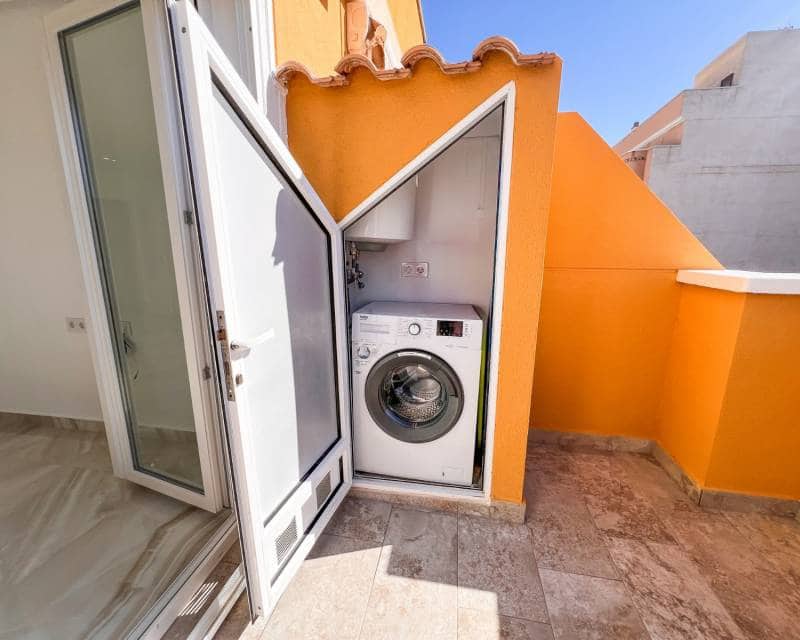 2 bedroom Penthouse for sale in Torrevieja - € 198,900 (Ref: 9632705)