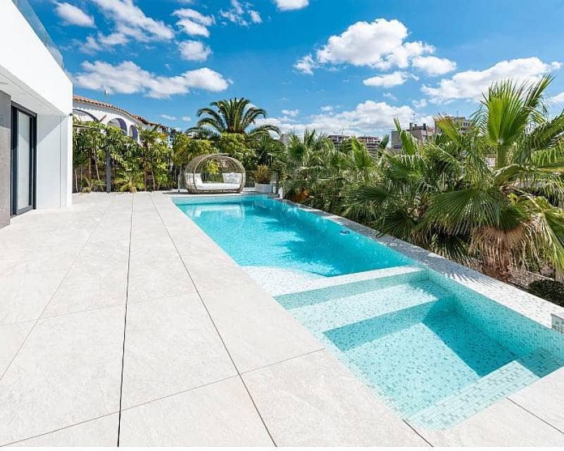 4 chambre Villa/Maison à vendre à Calpe / Calp - 2 800 000 € (Ref: 9632951)