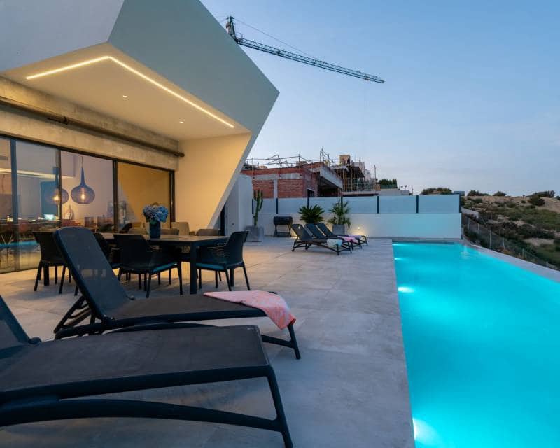 4 soveværelse Villa til salg i Rojales - € 1.450.000 (Ref: 9632966)