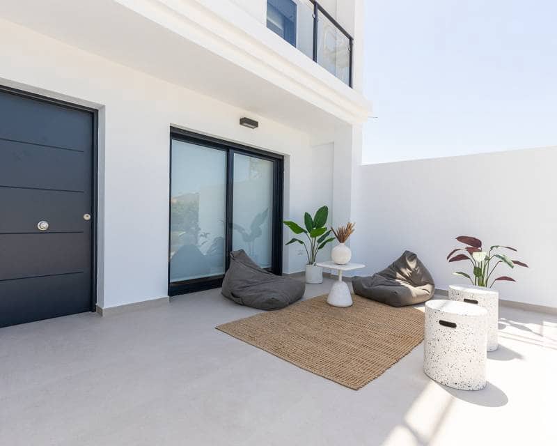 4 slaapkamer Halfvrijstaande villa te koop in Rafal met zwembad - € 269.000 (Ref: 9632976)