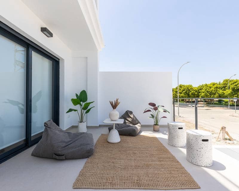 4 slaapkamer Halfvrijstaande villa te koop in Rafal met zwembad - € 269.000 (Ref: 9632976)