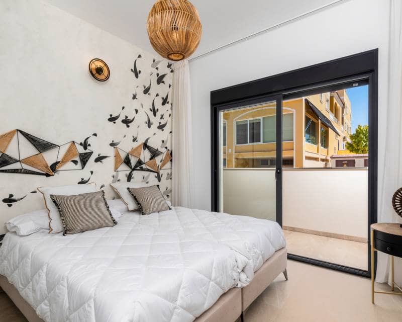 3 Zimmer Penthouse zu verkaufen in Benijofar mit Pool - 466.000 € (Ref: 9632978)