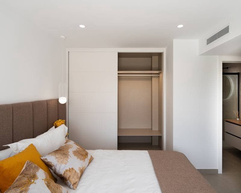 4 quarto Moradia para venda em Orihuela Costa com piscina - 1 350 000 € (Ref: 9633005)