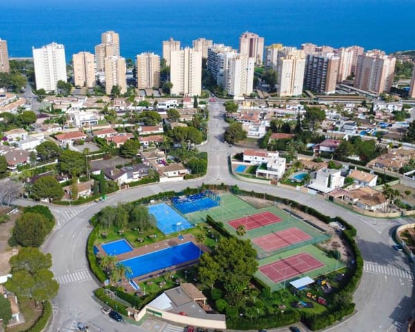 4 quarto Moradia para venda em Dehesa de Campoamor, Orihuela com piscina - 1 350 000 € (Ref: 9633005)