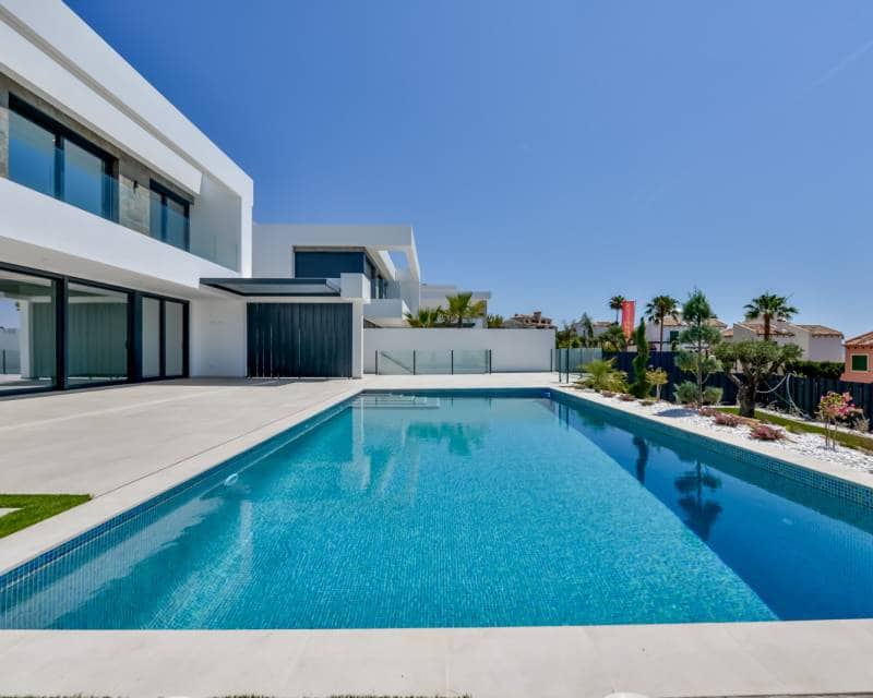 8 soverom Villa til salgs i Finestrat - € 4 450 000 (Ref: 9633080)