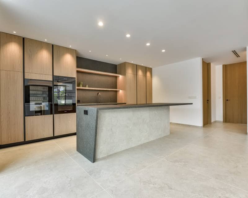 4 bedroom Villa for sale in Altea with pool - € 2,345,000 (Ref: 9633081)