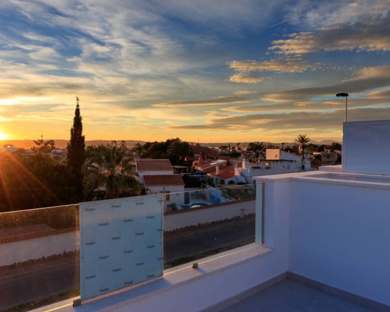 4 sovrum Radhus till salu i Pilar de la Horadada med pool - 369 900 € (Ref: 9633167)