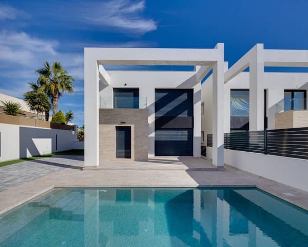 4 slaapkamer Huis te koop in Aguas Nuevas, Torrevieja - € 750.000 (Ref: 9633179)