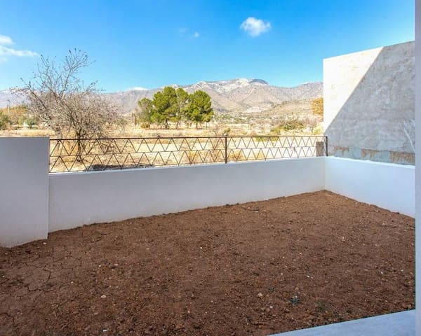 3 soverom Hus til salgs i La Canalosa, Hondón de las Nieves - € 215 000 (Ref: 9633201)