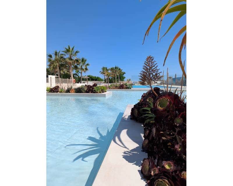 2 soveværelse Strandlejlighed til salg i Denia med swimmingpool - € 355.000 (Ref: 9633224)