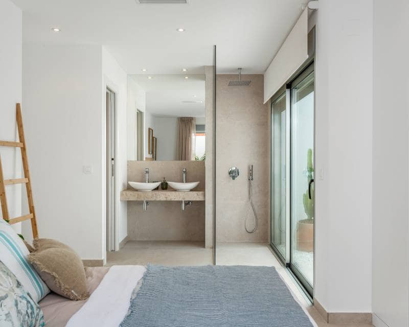 3 bedroom Villa for sale in Los Alcazares - € 499,900 (Ref: 9633238)