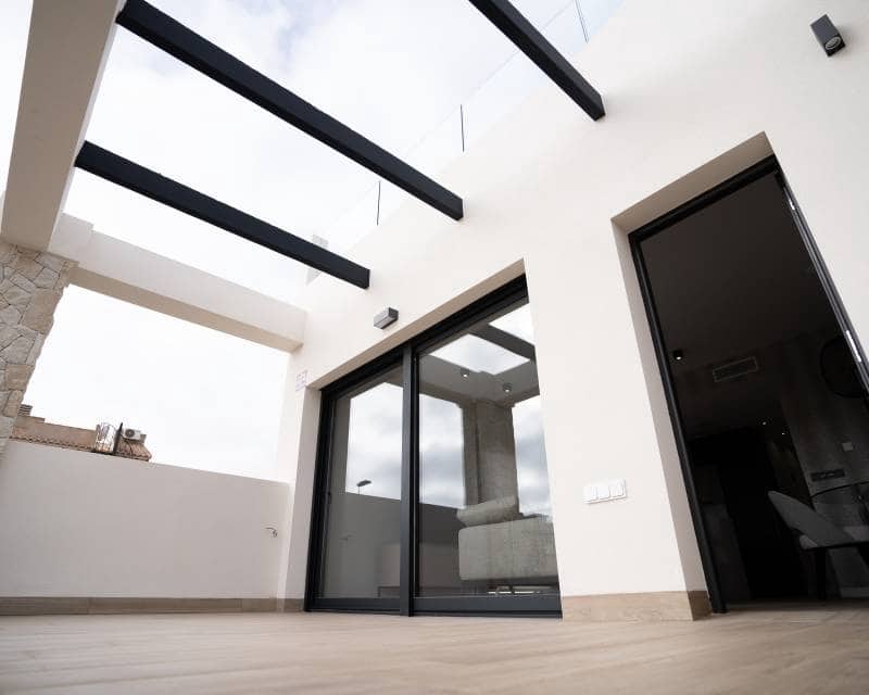 3 soverom Bungalow til salgs i Pilar de la Horadada med svømmebasseng - € 340 000 (Ref: 9633258)