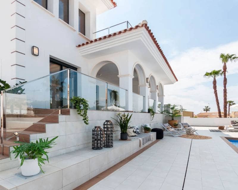 Chalet de 3 habitaciones en Ciudad Quesada en venta con piscina - 871.162 € (Ref: 9633303)