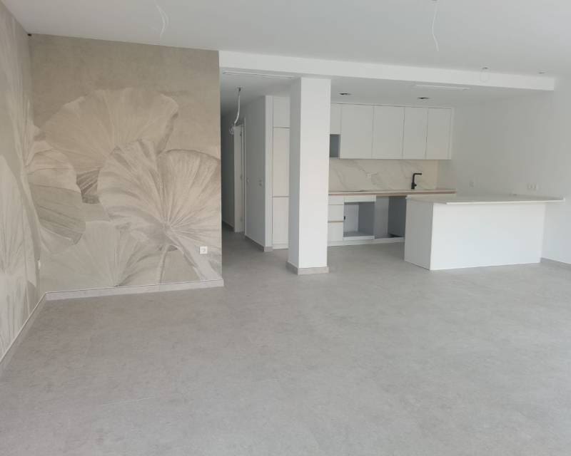 3 makuuhuone Huoneisto myytävänä paikassa Torrevieja mukana uima-altaan - 350 000 € (Ref: 9633319)