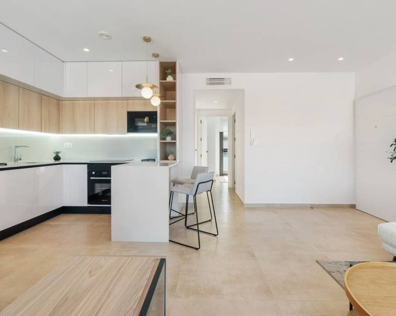 2 bedroom Bungalow for sale in Torrevieja with pool - € 299,900 (Ref: 9633343)