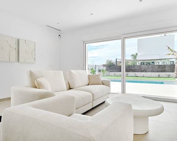 3 makuuhuone Huvila myytävänä paikassa Los Montesinos - 450 000 € (Ref: 9633346)