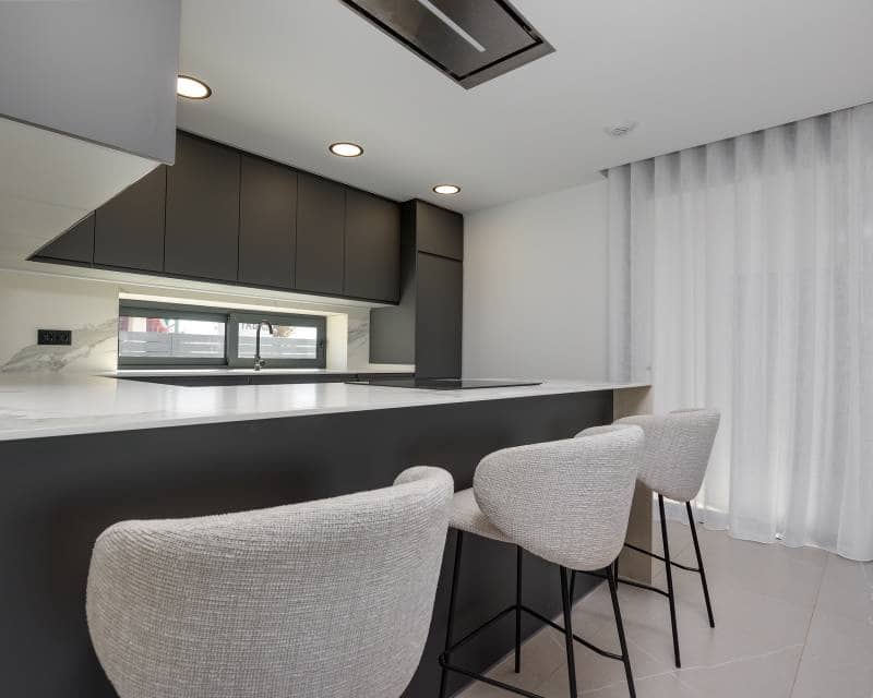 3 makuuhuone Huvila myytävänä paikassa Torrevieja - 595 000 € (Ref: 9633358)