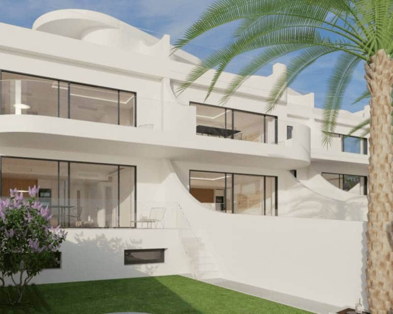 2 soverom Bungalow til salgs i Torrevieja med svømmebasseng - € 620 000 (Ref: 9633360)