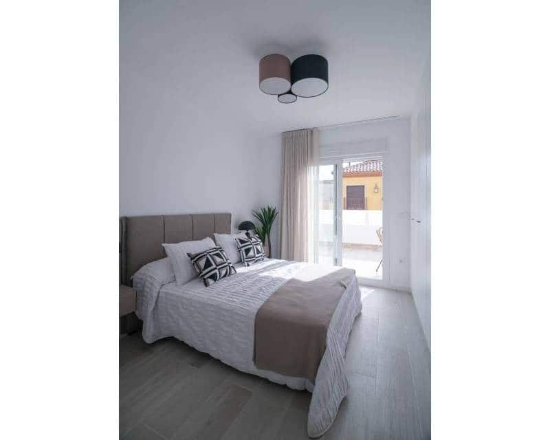 3 bedroom Semi-detached Villa for sale in Avileses - € 269,000 (Ref: 9633401)