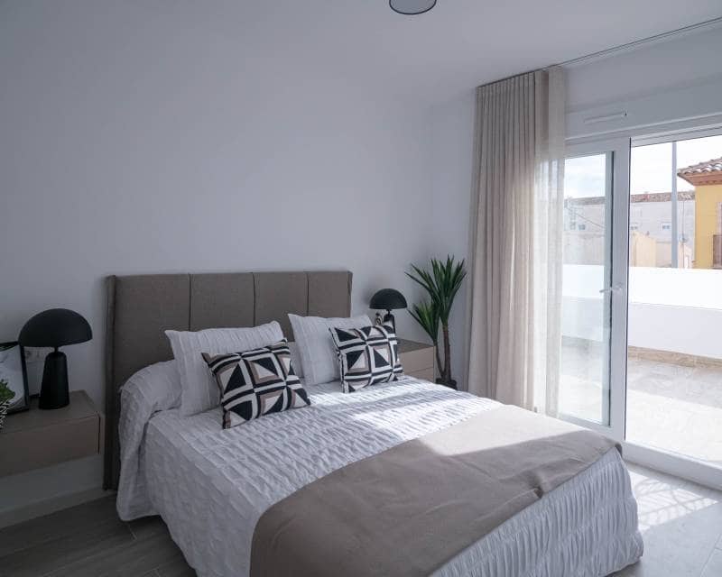 3 bedroom Semi-detached Villa for sale in Avileses - € 269,000 (Ref: 9633401)