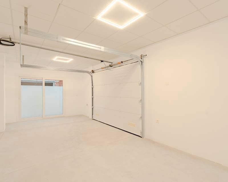3 sypialnia Willa na sprzedaż w Los Alcazares z basenem - 467 000 € (Ref: 9633412)