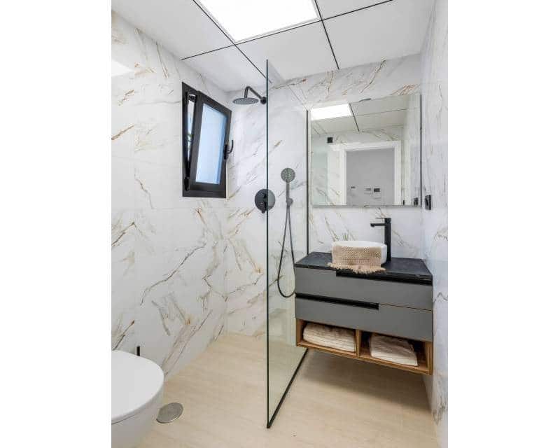 2 chambre Appartement à vendre à Guardamar del Segura avec piscine - 222 000 € (Ref: 9633431)